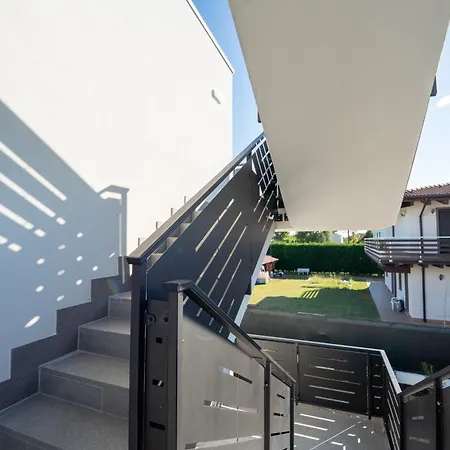 Nicolao Modern Appartement *